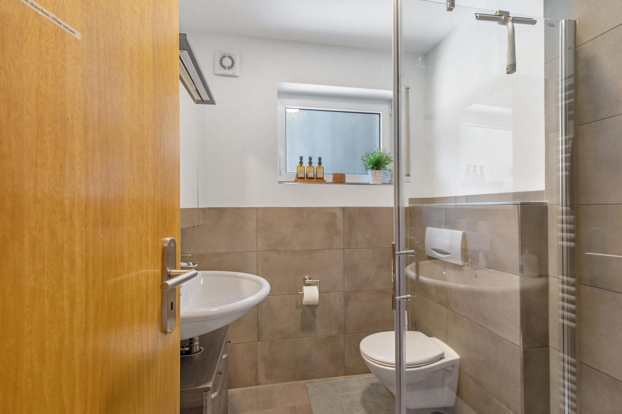 Ferienwohnung Emilia, 36Qm Muensingen Exterior photo